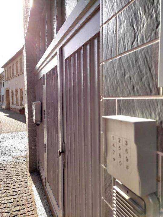 Gaestehaus "Am Marktplatz" Bad Sobernheim Bagian luar foto